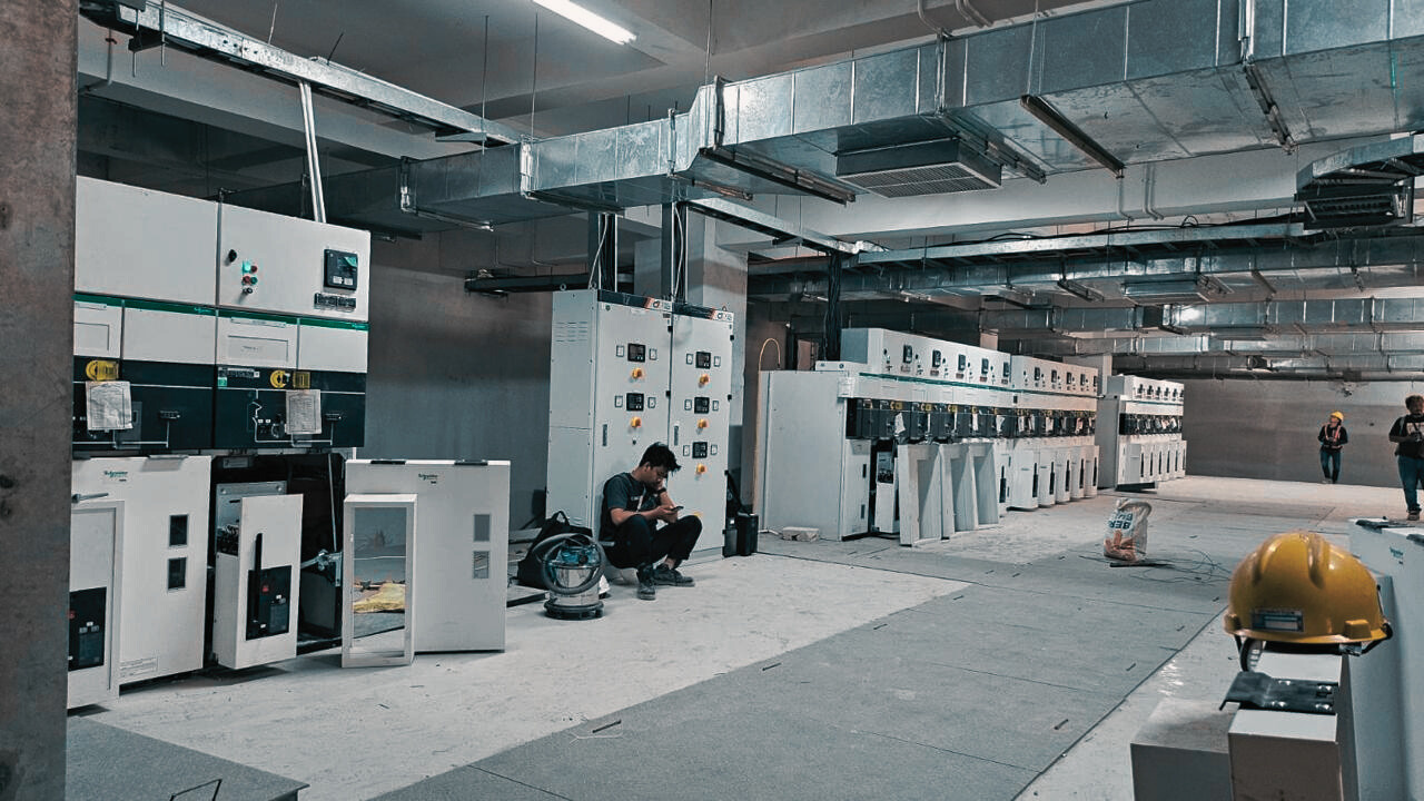 Herowi engineer in electrical control room